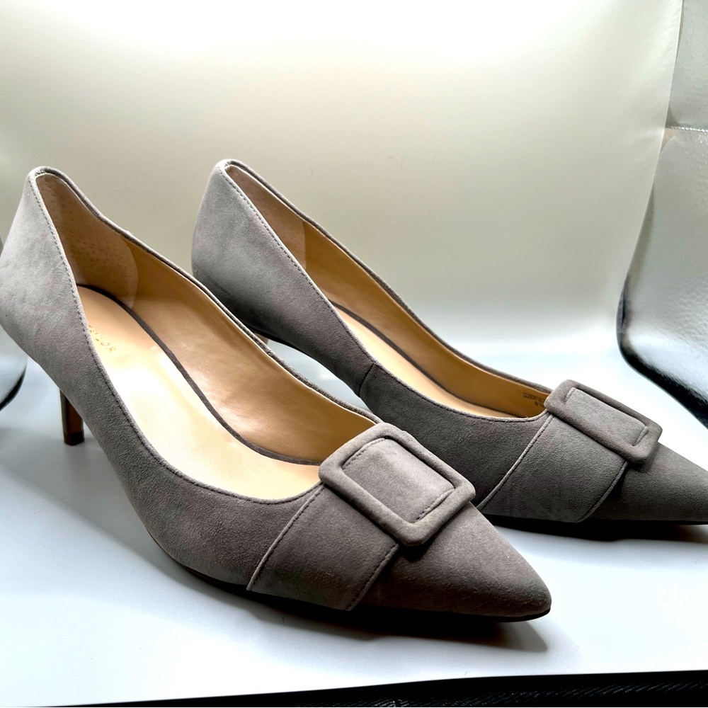 Ann Taylor Buckle Kitten Heel